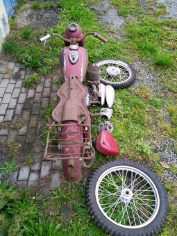 Jawa 250 typ 11 pérák - 4