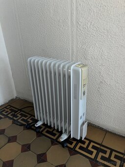 Posuvný radiator do zásuvky - 4