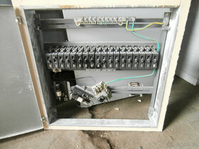 Elektrický rozvaděč, elektroinstalace použitá za 400 kč - 4