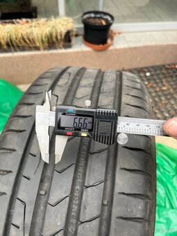 Pneu 225/40 R18 letní - 4