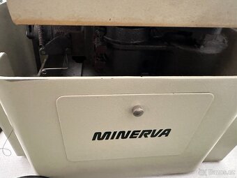Šicí stroje Minerva a Juki - knoflíkovačka a dírkovačka - 4