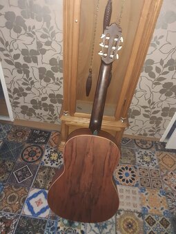 Kytara Schneider-1997 Classic 4/4 - 4