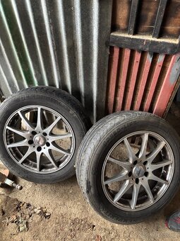 Ráfky i s pneumatikami - 4