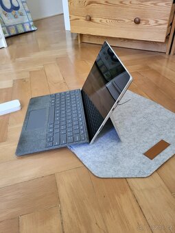 Microsoft Surface Pro 8 i5/8GB/256GB, W11H, platinová - 4