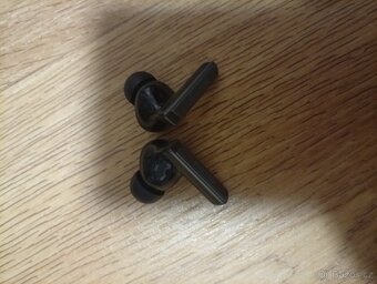 Prodej bezdrátových sluchátek - 4