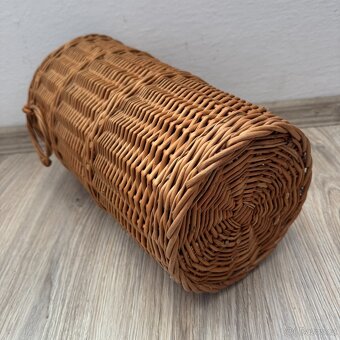 Proutěný stojan na deštníky - 4