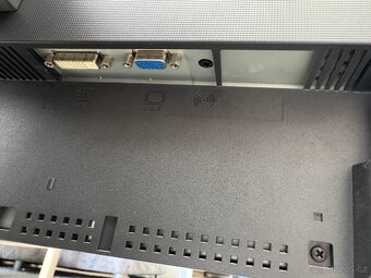 LCD monitor 22” Eizo - 4