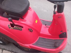Prodám zahradní traktor Rider Castelgarden F72 12.5Hp - 4