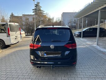 VW Touran 2.0 TDI DSG HIGHLINE 2016 - 4