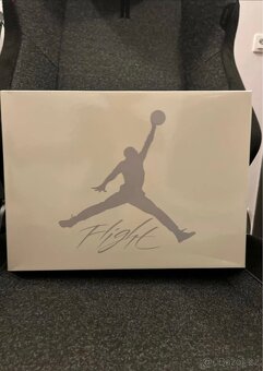 Jordan 4 SB Navy - 4