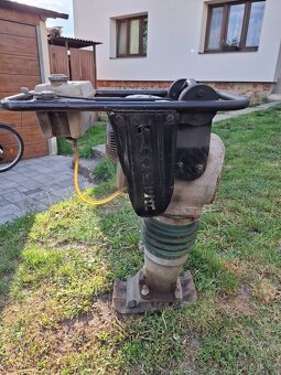 Vibrační pěch Wacker - 4