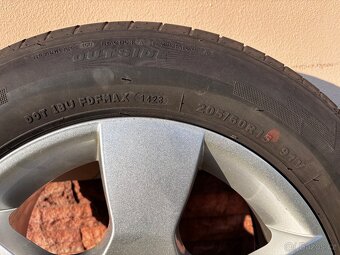205/60 R15 91V - 4