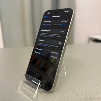 iPhone 15 Pro 256GB natural titan, 98% baterie, rok záruka - 4