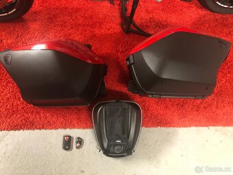 Ducati Multistrada 1200S - 4