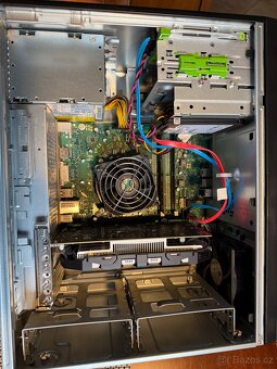 Fujitsu Esprimo P558/E85+ - 4