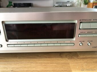 CD přehrávač Onkyo DX-7211 - 4