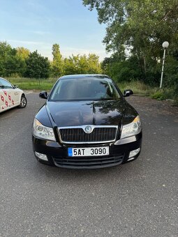 Oktavia 2 facelift automat - 4