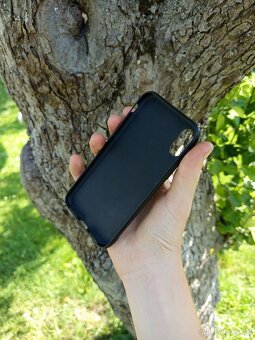 Kryty na iPhone xs - 4