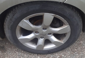 Peugeot P307 SW 2.0i - Náhradní díly - 4