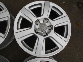 Alu disky originál Audi 17", 5x112, ET 33, šíře 7J - 4