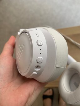 JBL Tune 770NC sluchatka - 4
