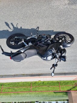 KTM 390 DUKE - 4