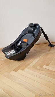 Dětská přenosná autosedačka vajíčko CYBEX se základnou - 4