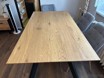 Jídelní stůl Aron (divoký dub / černá) - 4