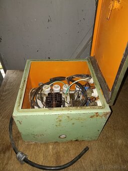 Ovládací elekt.skriňka - 4