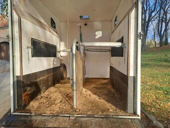 Originál auto na přepravu koňí - 4