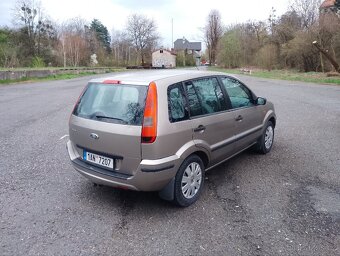 Ford Fusion 1.4i - 4