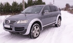 VW Touareg 7L (02-06) rozšířené tuning lemy blatníků - 4
