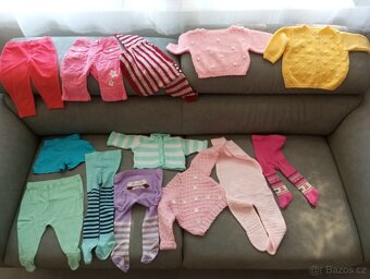 Body, dupačky, trička, kalhotky, čepice za celkem 149 Kč - 4