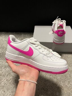 Nike Air Force - 4