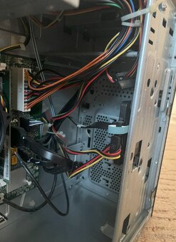 Acer Aspire TC-780 i5 7400/ 8GB RAM / 256 GB SSD / GTX 745 - 4