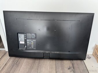 samsung TV 49” - 4