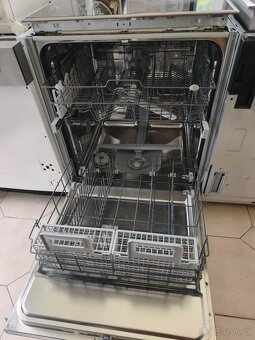 Integrovaná myčka Whirlpool ADG 6900, AAA, 12sad, repas, z6m - 4