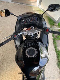 Kawasaki ER 6F - 4