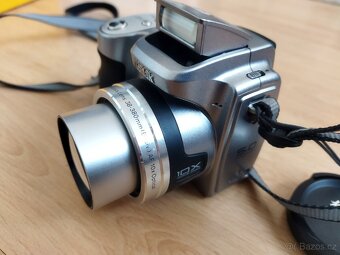 KODAK EASYSHARE Z-740 - 4