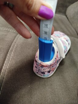 Dívčí Barefoot papuče Jonap vel 26 - 4
