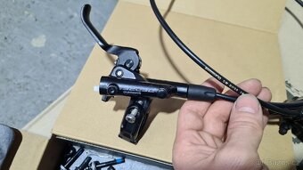 Kotoučové brzdy Shimano Deore BR-M6120 - 4