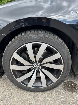 VW Passat rok 2015 - 4