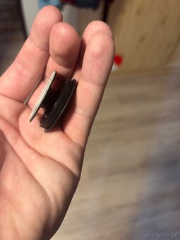 Kryt na Iphone 15 a pop na natáčení a focení - 4