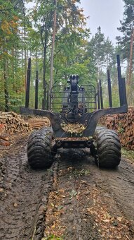 Vyvážecí souprava JOHN DEERE 1010E radlice - 4