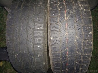 Zimní pneu 215/65/15C - 4