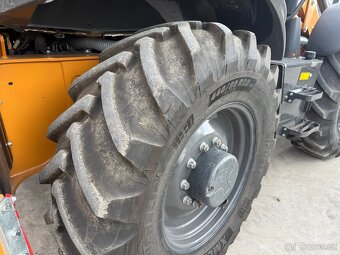 Case 695 / 2023 , 218 hodin , traktor bager - 4