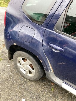 Prodám Dacia Duster 4x4 1.6 benzín - 4