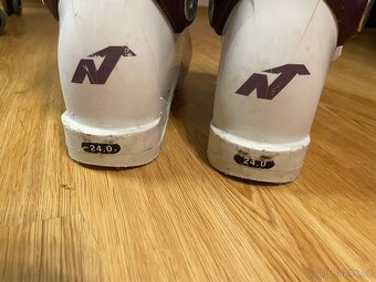 Dívčí lyžáky Nordica Speedmachine j3 24-24.5 (cca EU 38) - 4