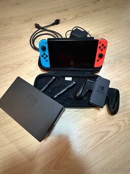 Nintendo Switch - 4