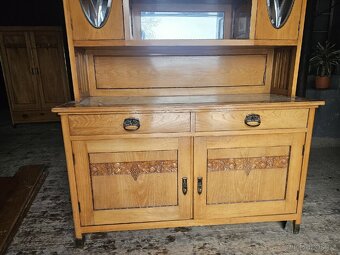 Starožitný nábytek - 4